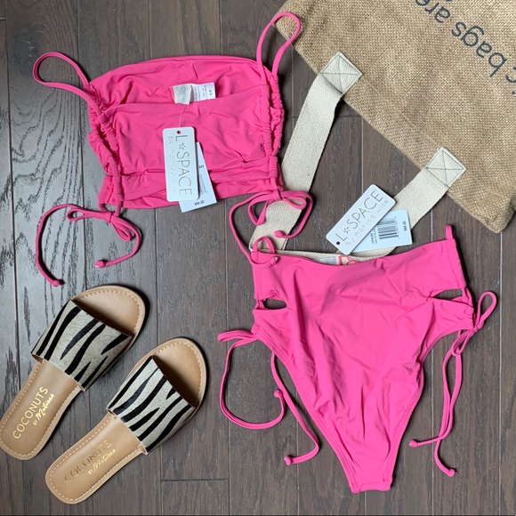 L*Space Set!! Rafaella top & Pacey bottom in pink - Picture 6 of 6